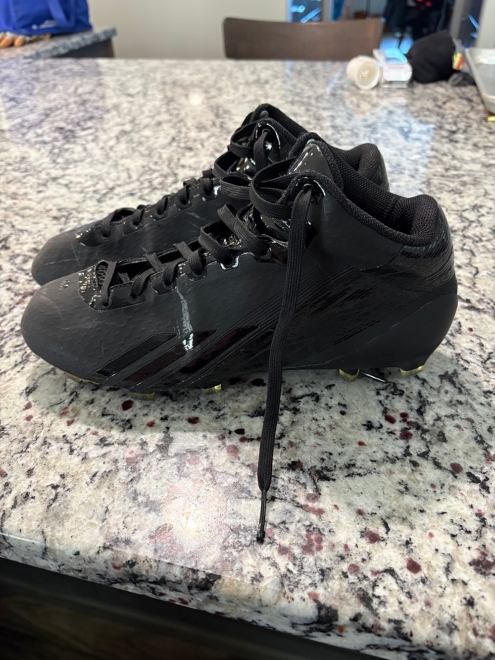 adidas adida-zero mid high Black Football Cleats size 9.5 EUC